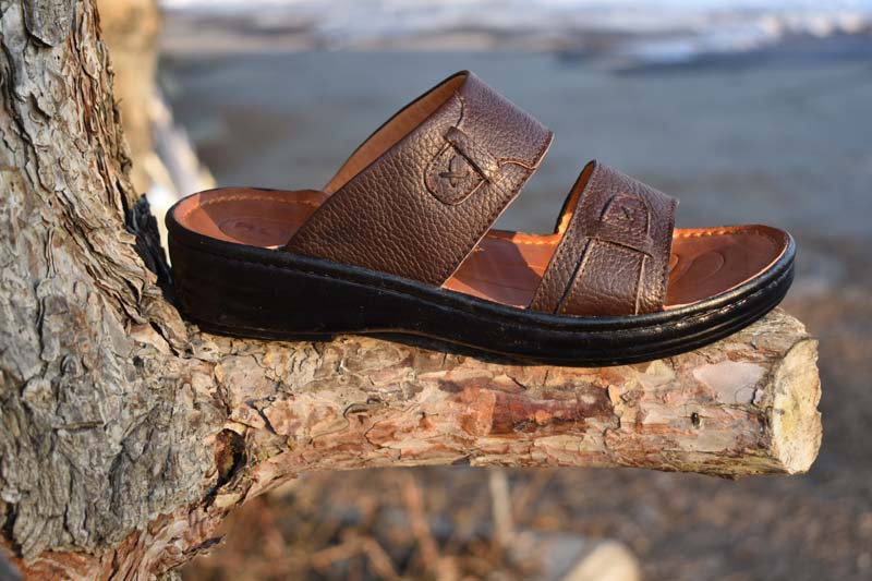 دمپایی چرم مردانه الماس مدل دو بند