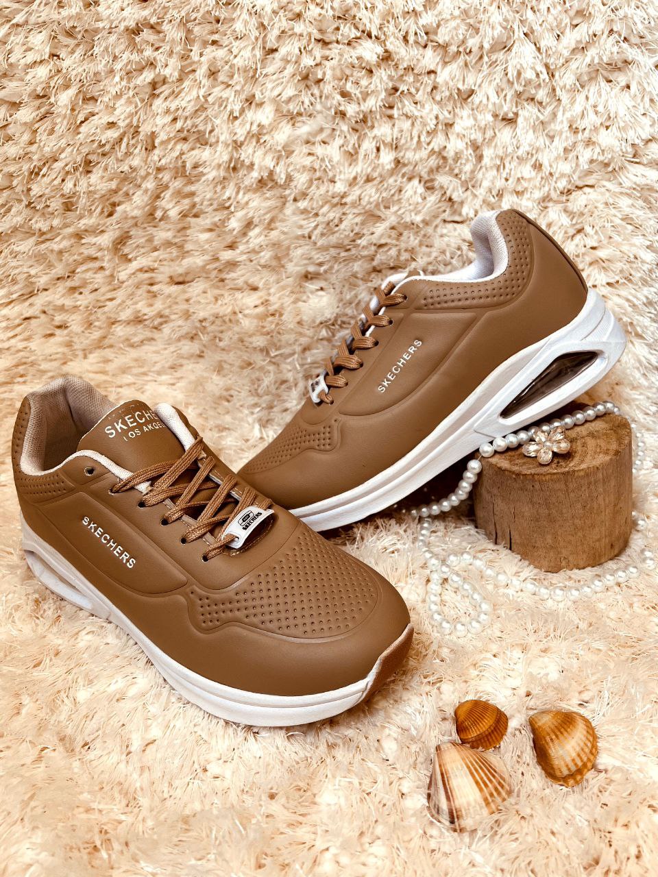 کفش زنانه اسپرت - مدل اسکیچرز